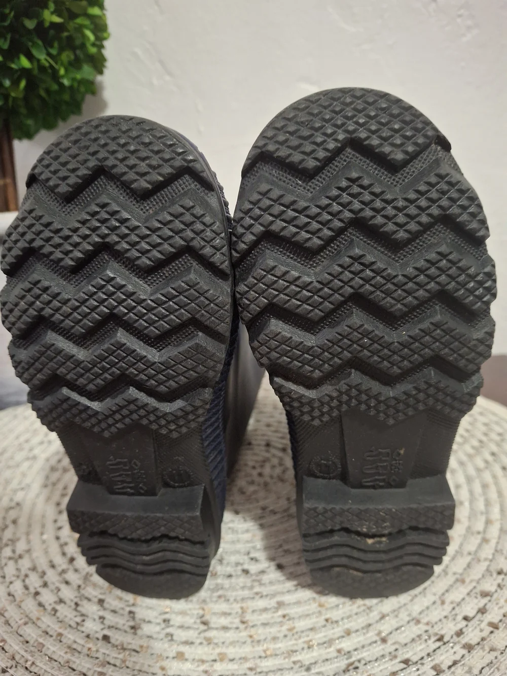 Kamik Kids Navy Blue Waterproof Rain Boots Size 11.